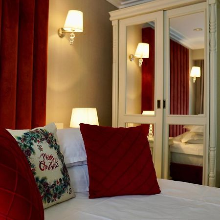 Hotel Carpat Inn อาซูกา ภายนอก รูปภาพ